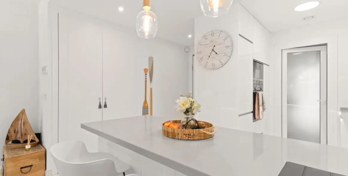 Продажа апартаментов на первом этаже в New Golden Mile 6