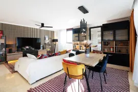 Image 12 thumb