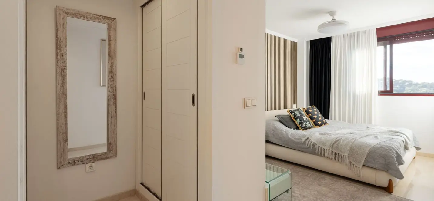Sale of townhouse in La Mairena 4