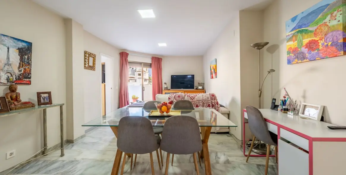 Sale of penthouse in Elviria 22