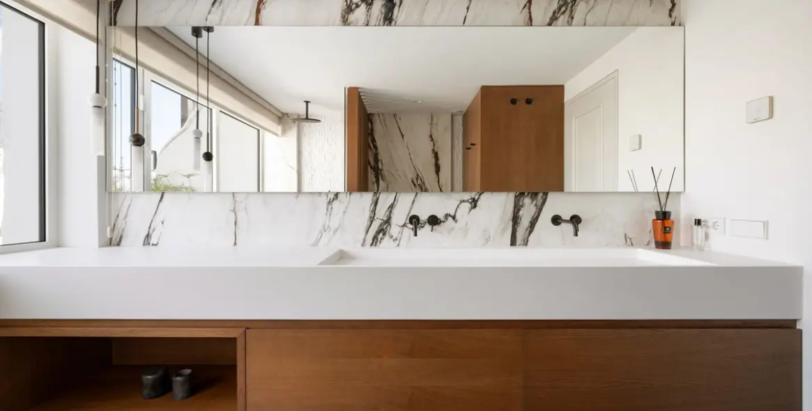 Sale of penthouse duplex in The Golden Mile 10