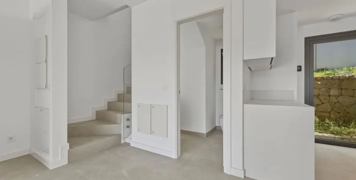 Краткосрочная аренда дома на две семьи в Estepona 3