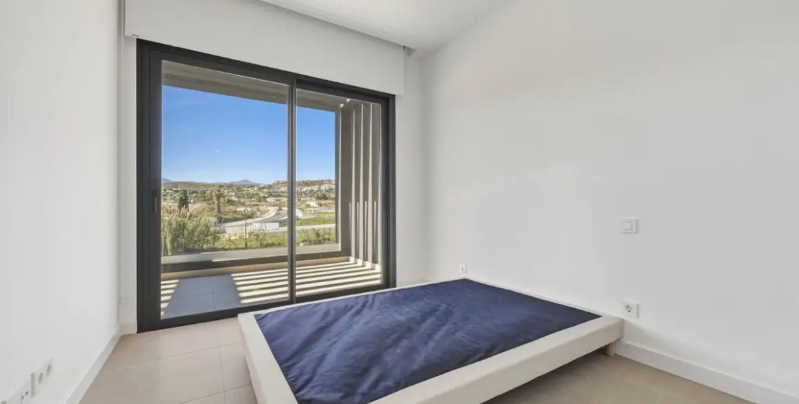 Краткосрочная аренда дома на две семьи в Estepona 17