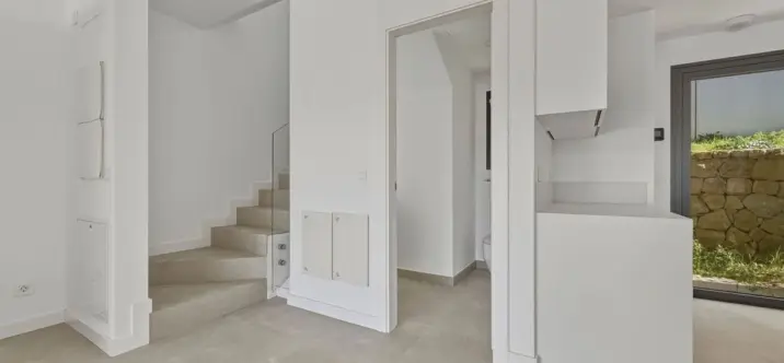 Short-term rent of semi-detached house in Estepona 2