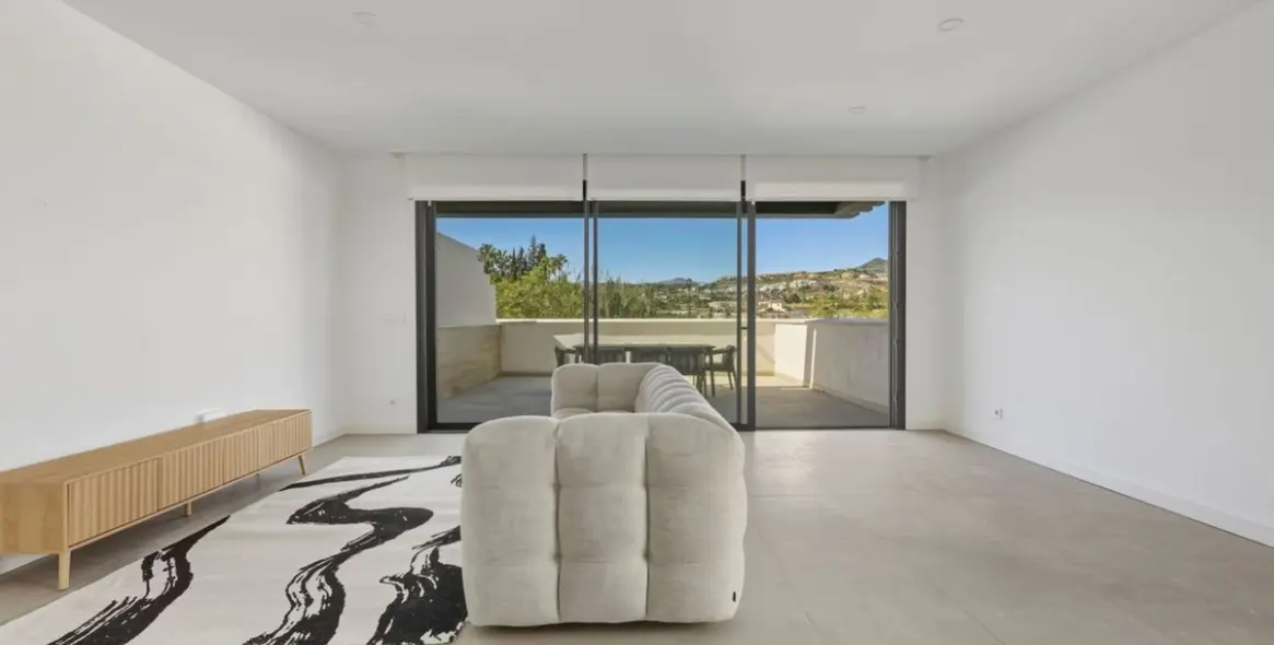Short-term rent of semi-detached house in Estepona 25