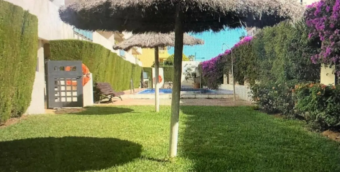 Long-term rent of ground floor apartment in San Pedro de Alcántara 17