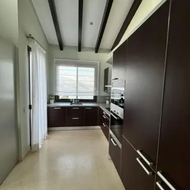 Долгосрочная аренда пентхауса в El Paraiso