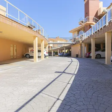 Sale of ground floor apartment in El Chaparral
