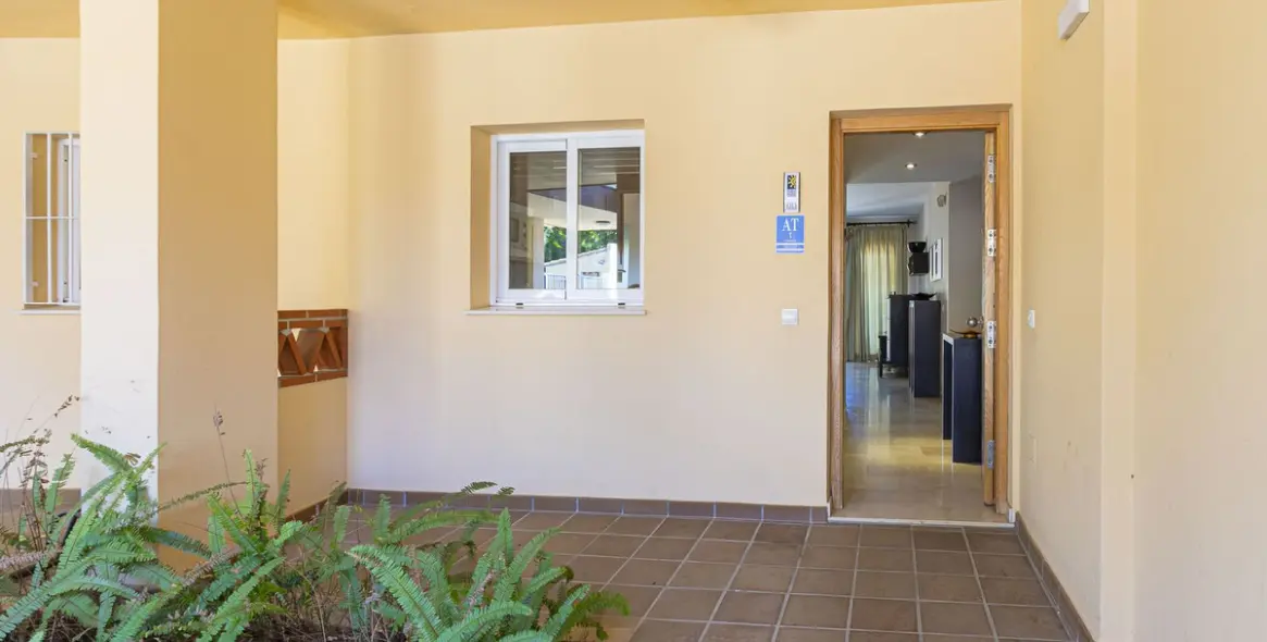 Продажа апартаментов на первом этаже в El Chaparral 29