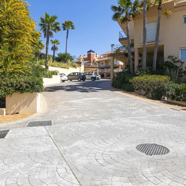 Venta de apartamento en planta baja en El Chaparral
