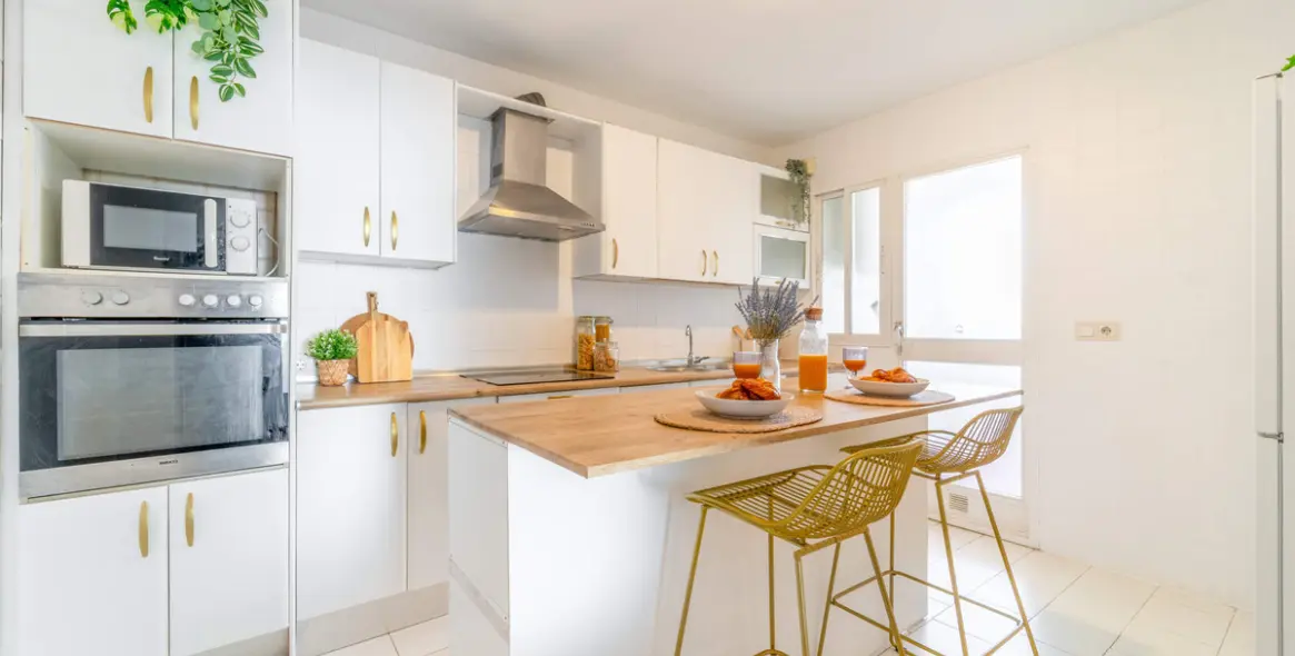 Venta de apartamento en planta media en Fuengirola 4