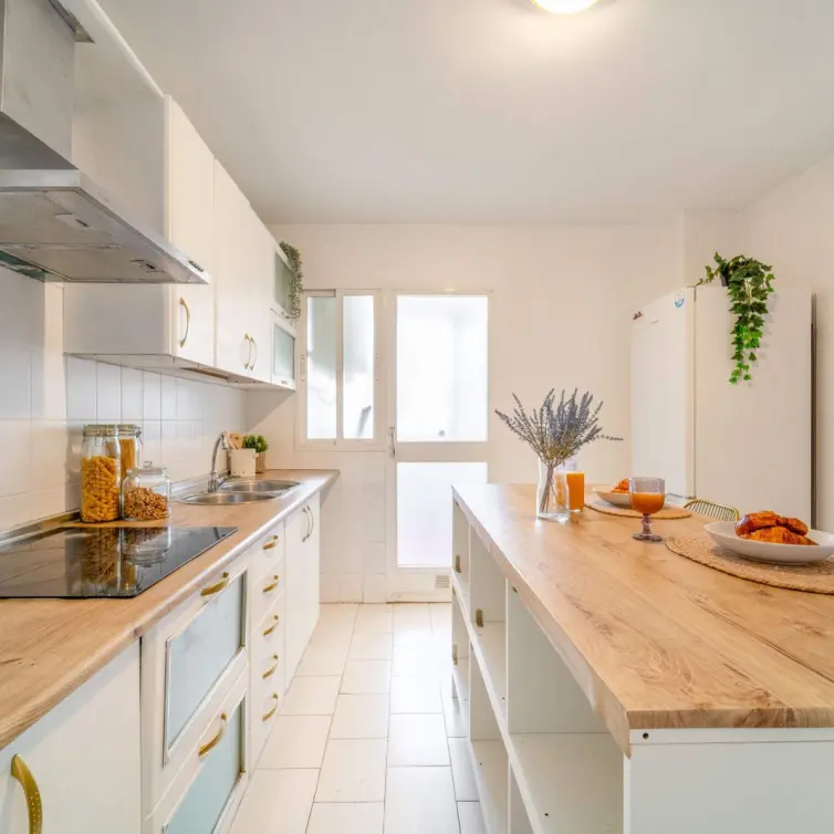 Venta de apartamento en planta media en Fuengirola
