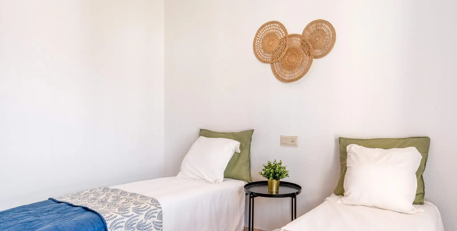 Venta de apartamento en planta media en Fuengirola 22