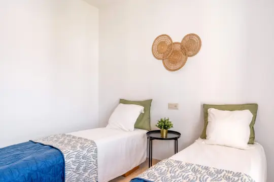 Image 22 thumb