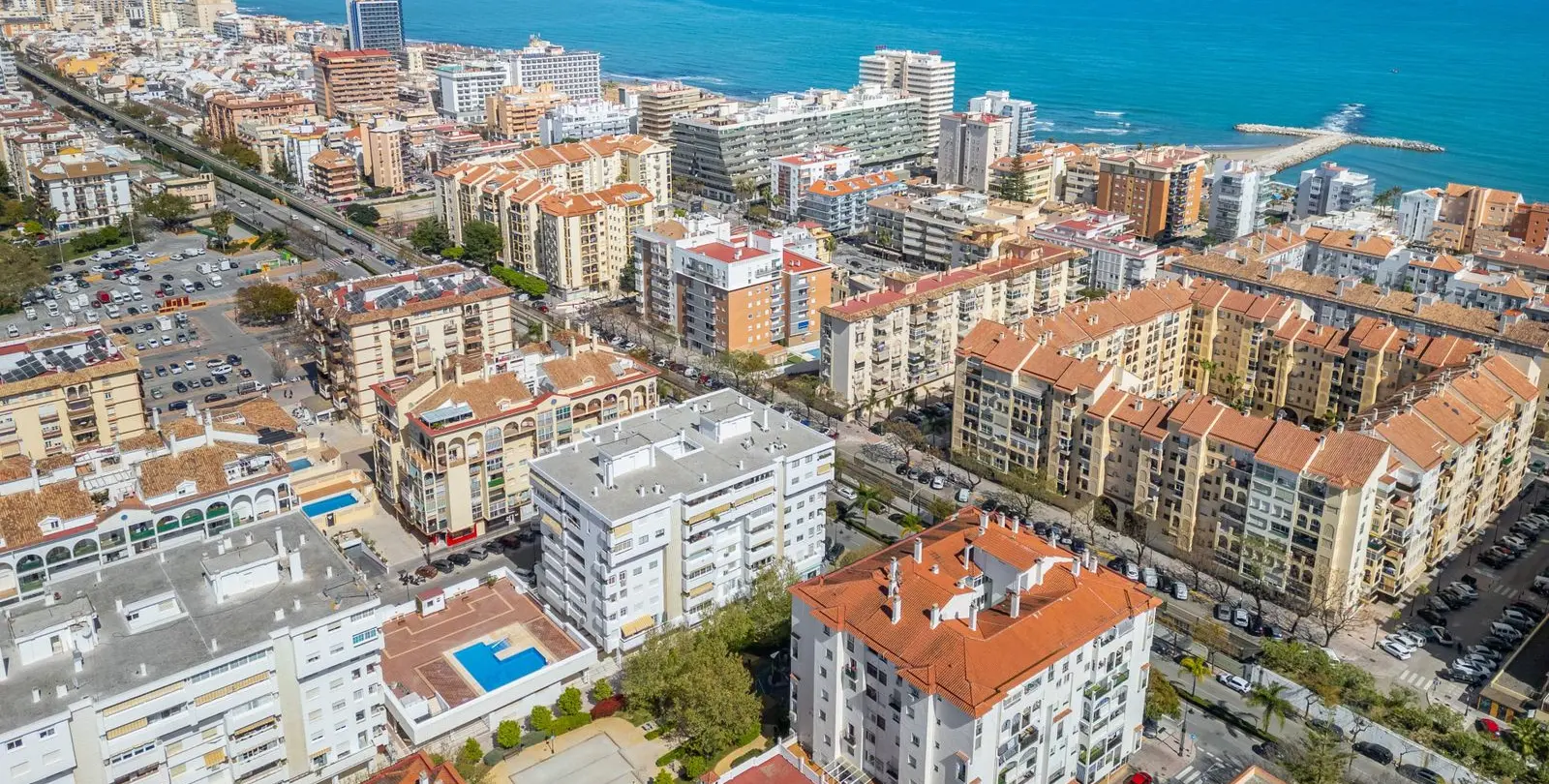 Venta de apartamento en planta media en Fuengirola 39