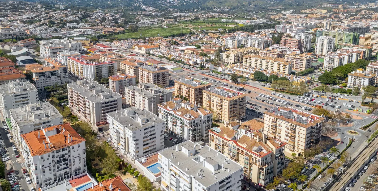Venta de apartamento en planta media en Fuengirola 41