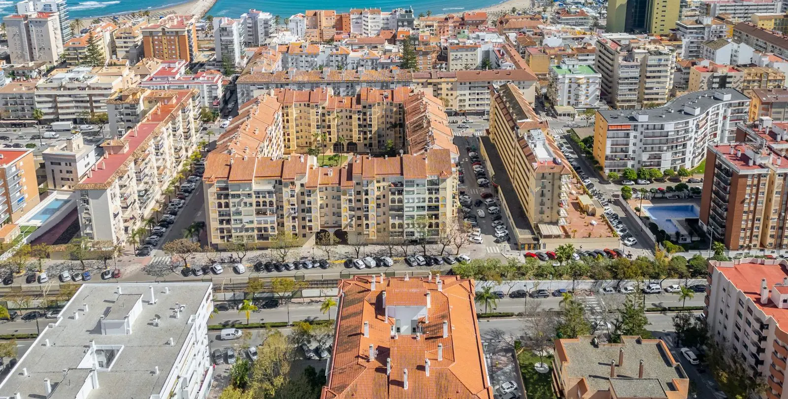 Venta de apartamento en planta media en Fuengirola 42