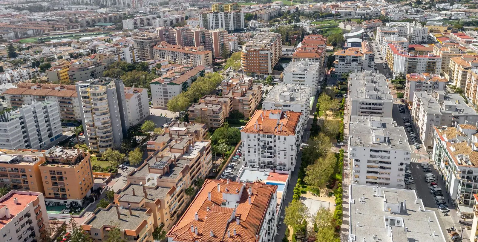 Venta de apartamento en planta media en Fuengirola 45