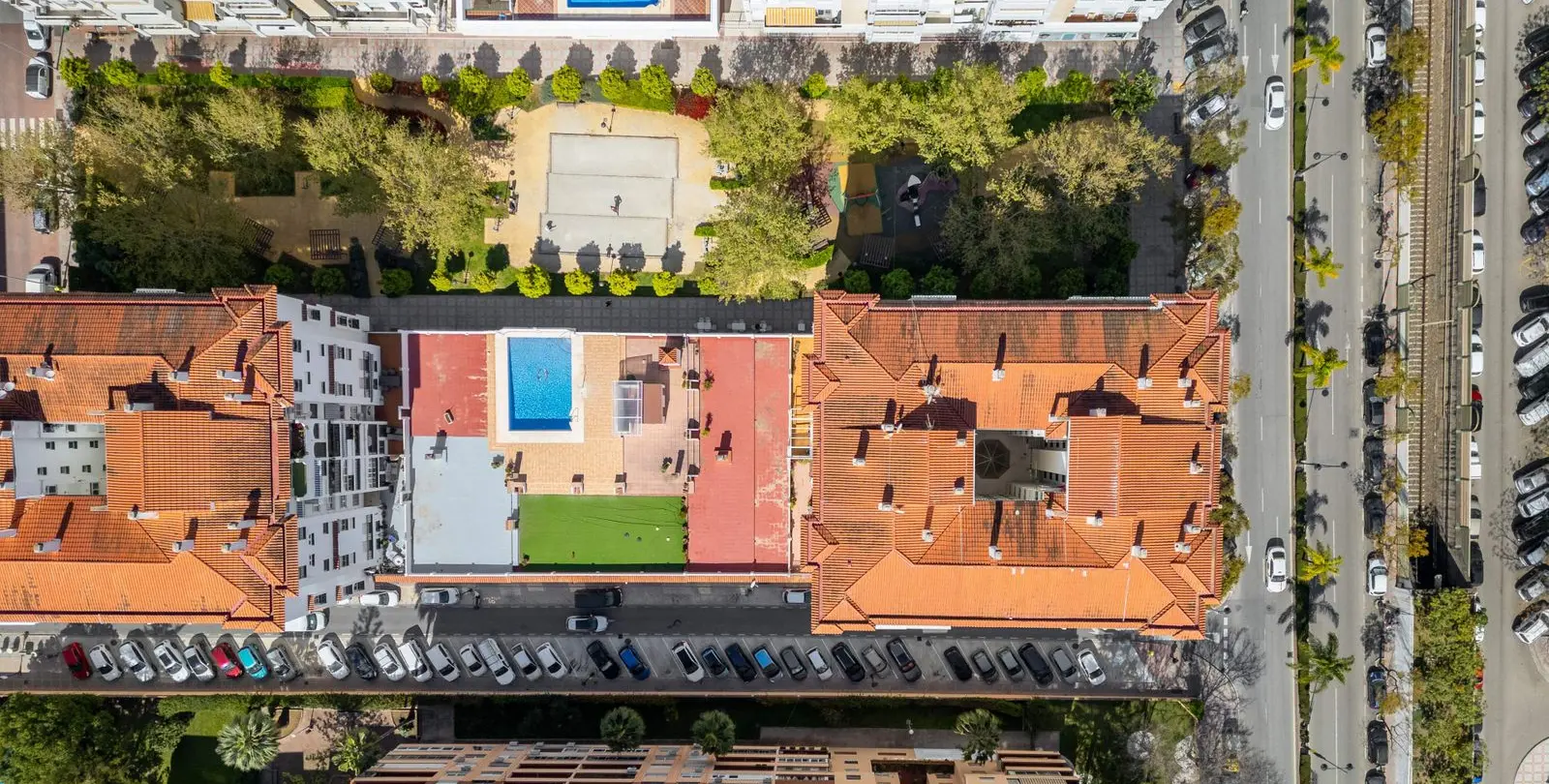 Venta de apartamento en planta media en Fuengirola 47
