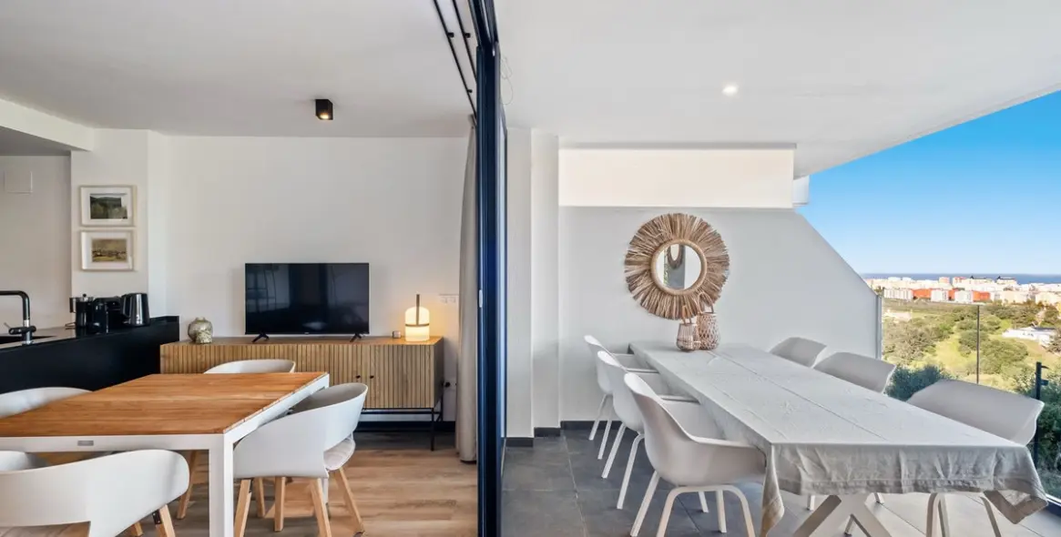 Venta de apartamento en planta media en Mijas 1