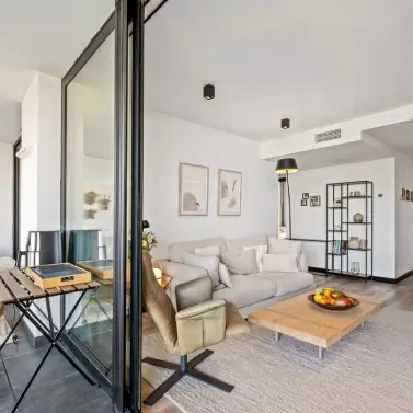 Sale of middle floor apartment in Mijas