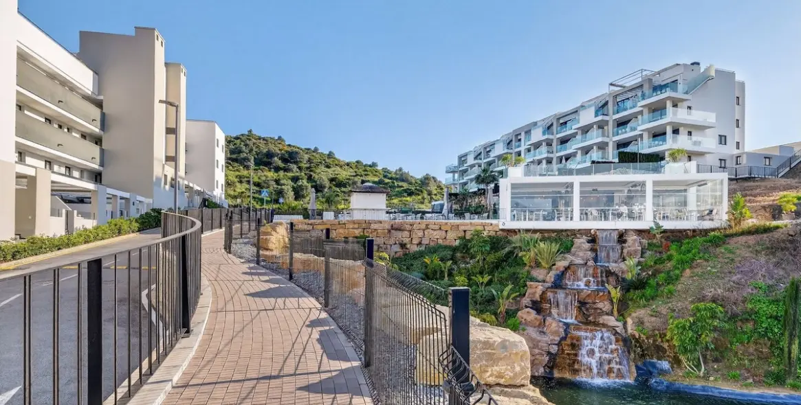 Venta de apartamento en planta media en Mijas 27