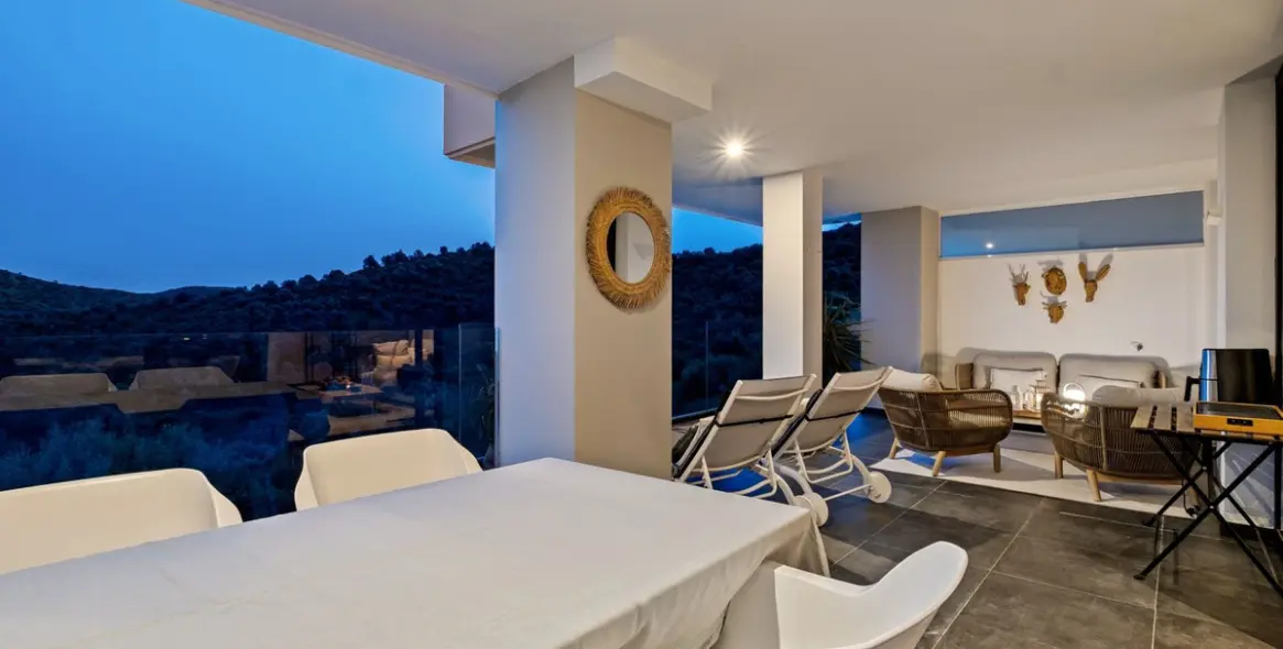 Venta de apartamento en planta media en Mijas 36