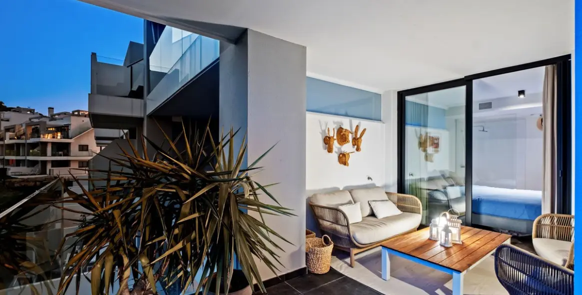 Venta de apartamento en planta media en Mijas 41