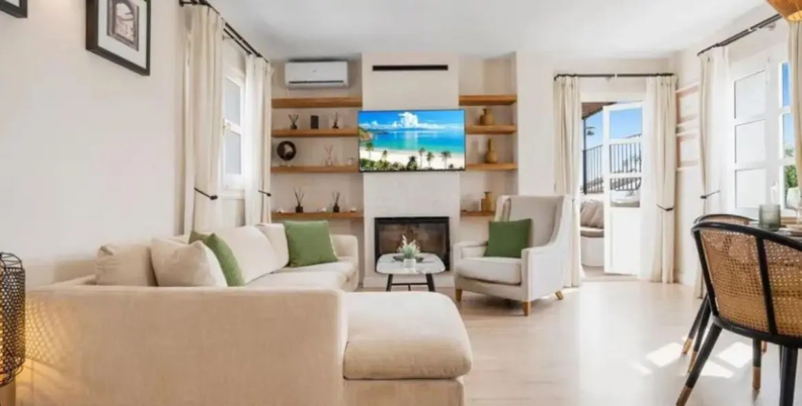 Venta de apartamento en planta media en Benamara 1