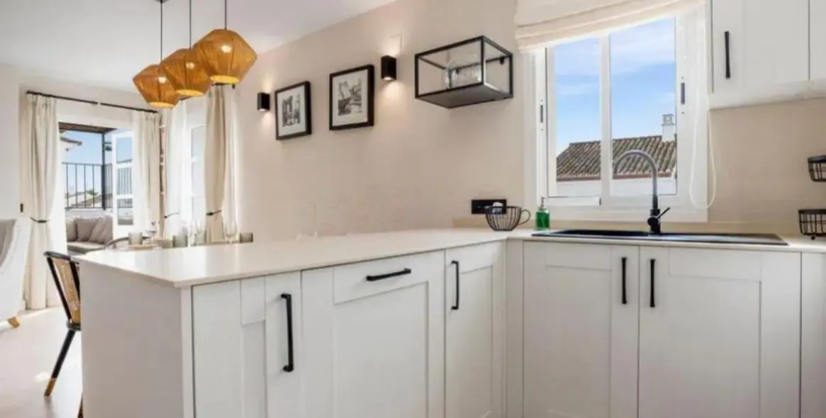 Venta de apartamento en planta media en Benamara 2