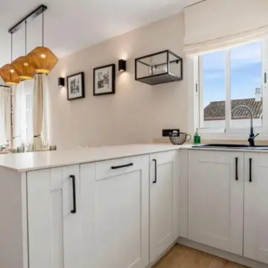 Venta de apartamento en planta media en Benamara