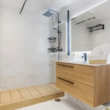 Venta de apartamento en planta media en Benamara