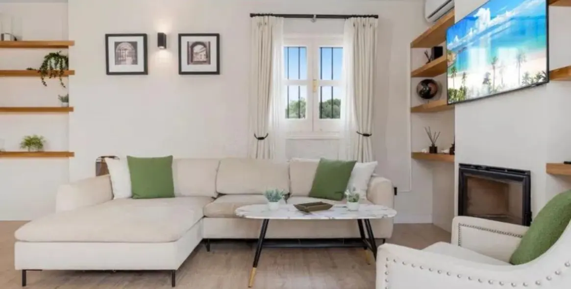 Venta de apartamento en planta media en Benamara 18