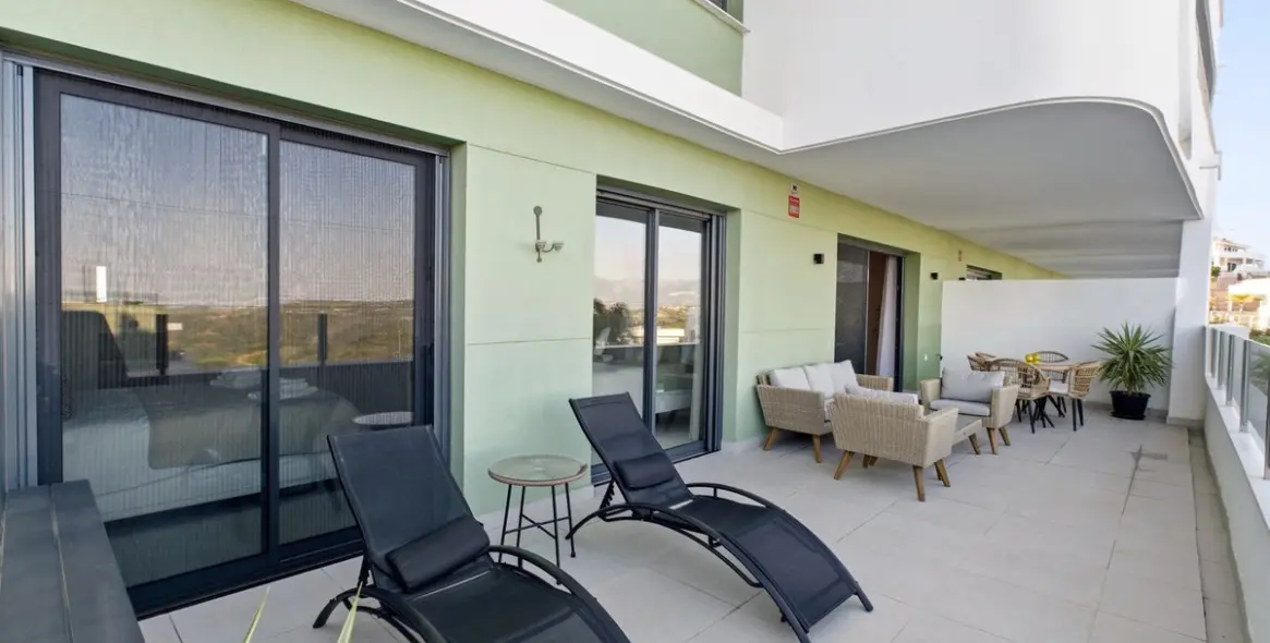 Продажа апартаментов на первом этаже в Calanova Golf 7