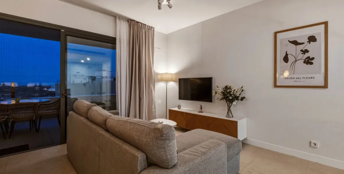 Продажа апартаментов на первом этаже в Calanova Golf 24