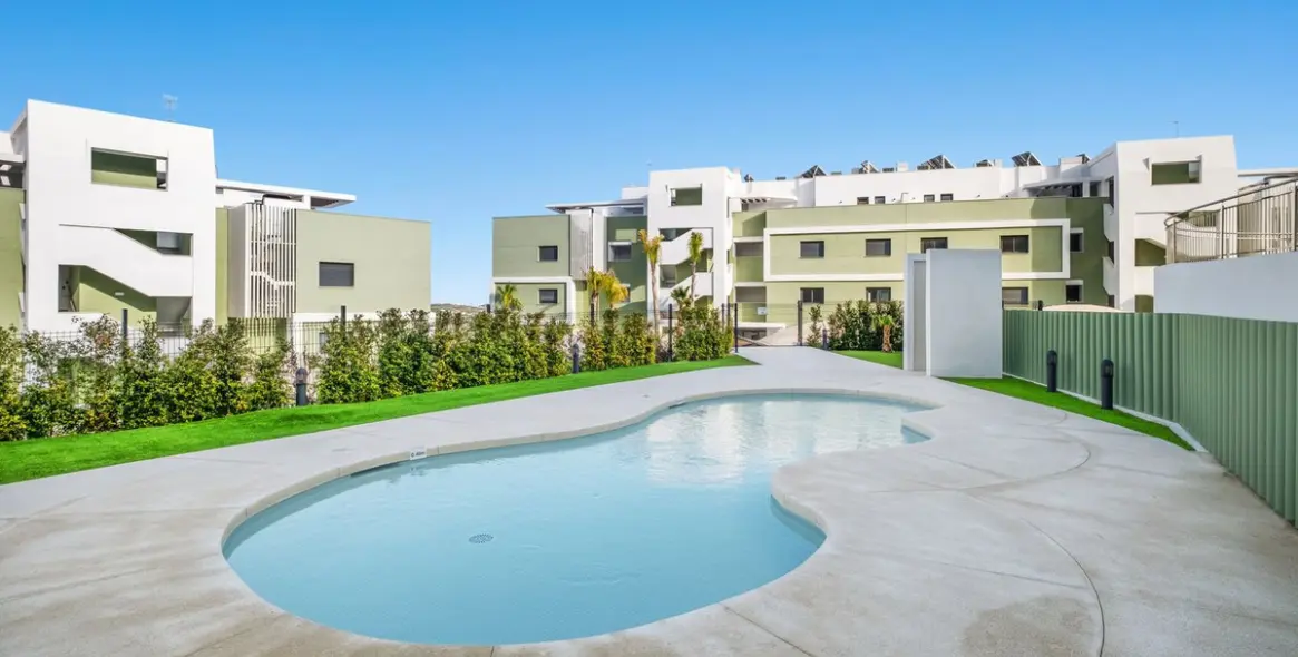 Продажа апартаментов на первом этаже в Calanova Golf 50