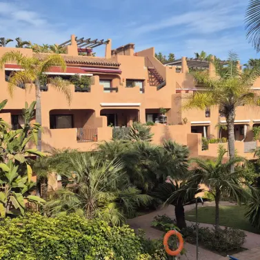 Sale of ground floor apartment in Los Flamingos