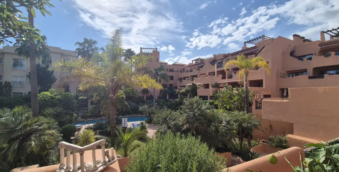 Venta de apartamento en planta baja en Los Flamingos 22