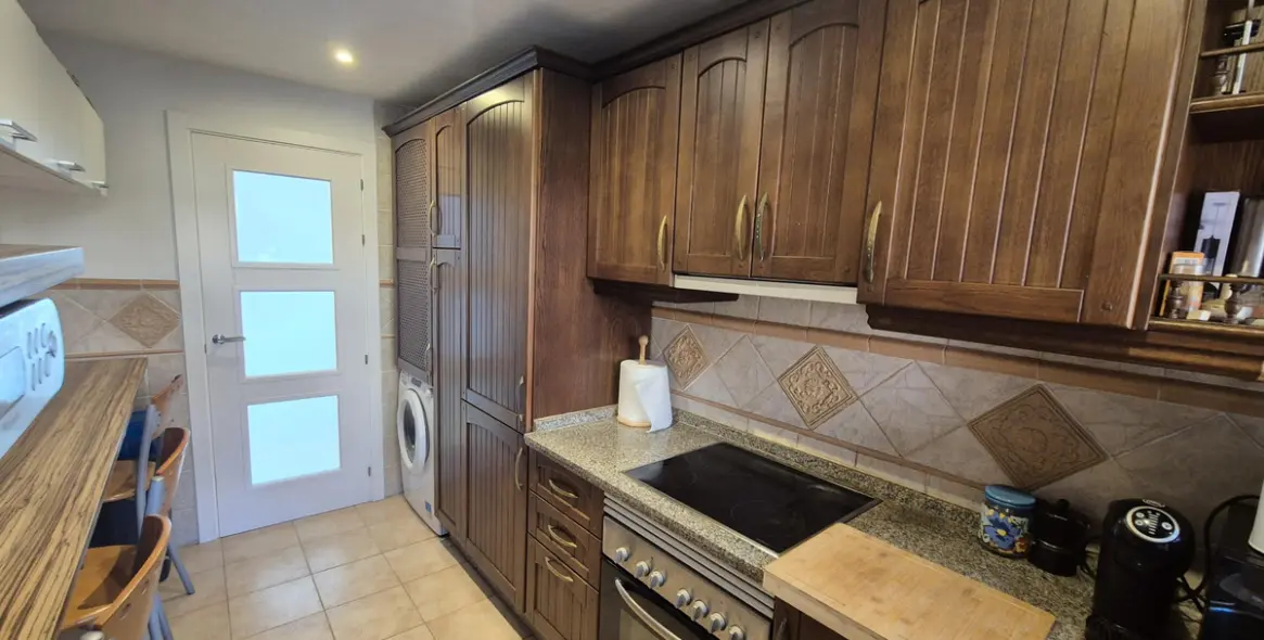 Venta de apartamento en planta baja en Los Flamingos 26