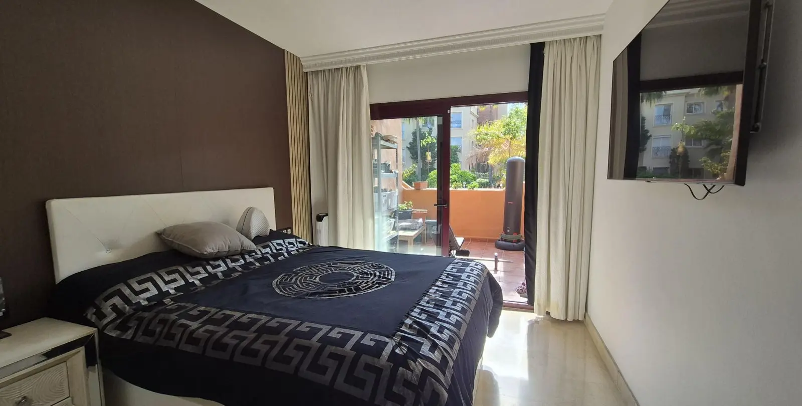 Venta de apartamento en planta baja en Los Flamingos 2