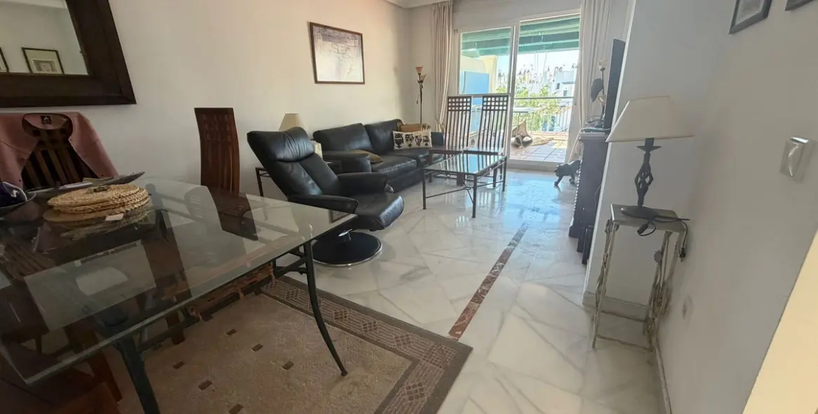 Sale of penthouse in Puerto Banús 7