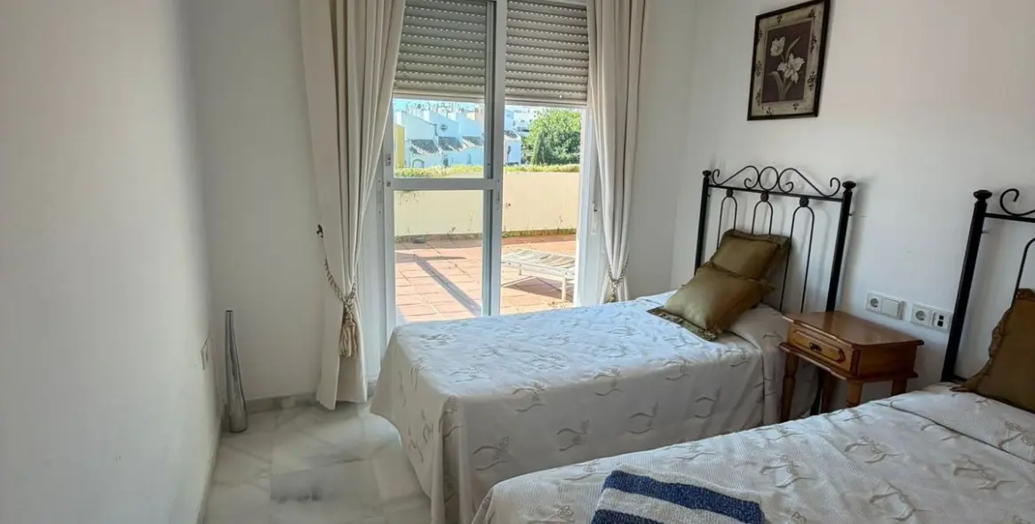 Sale of penthouse in Puerto Banús 19