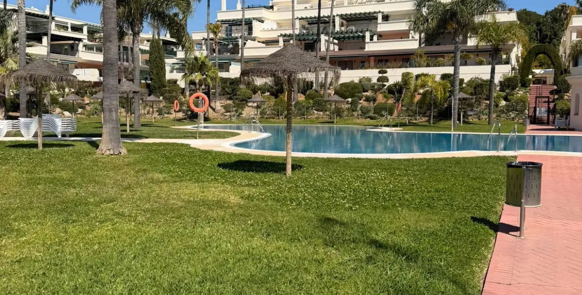 Sale of penthouse in Puerto Banús 29