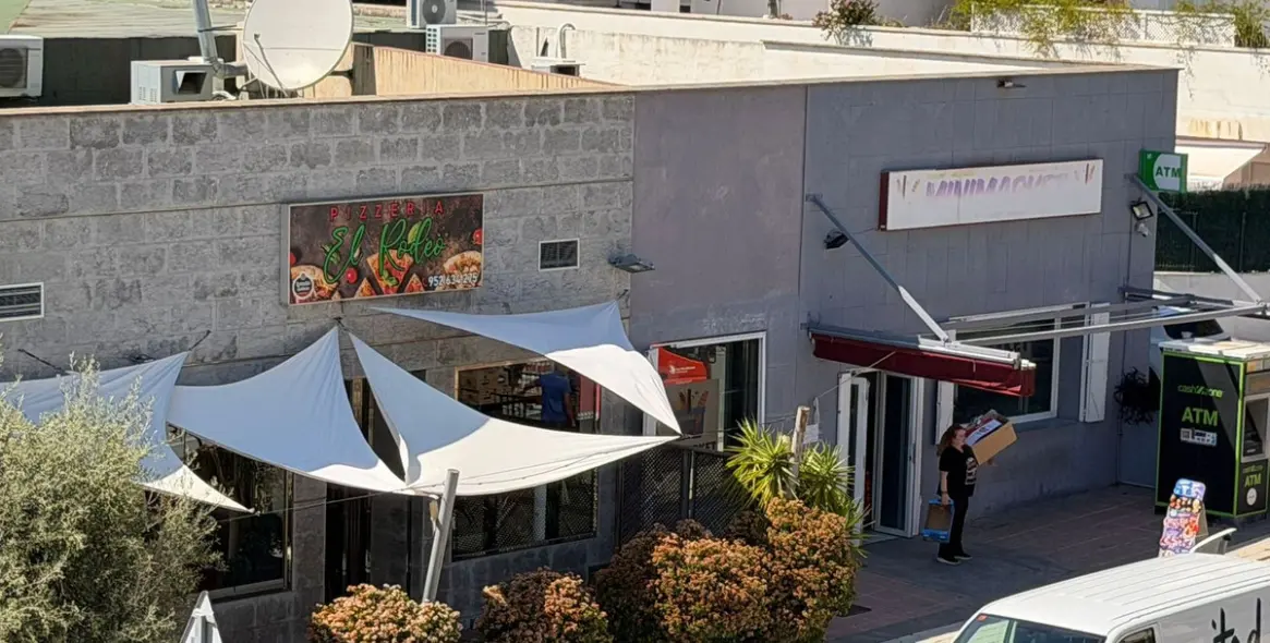 Sale of penthouse in Puerto Banús 34