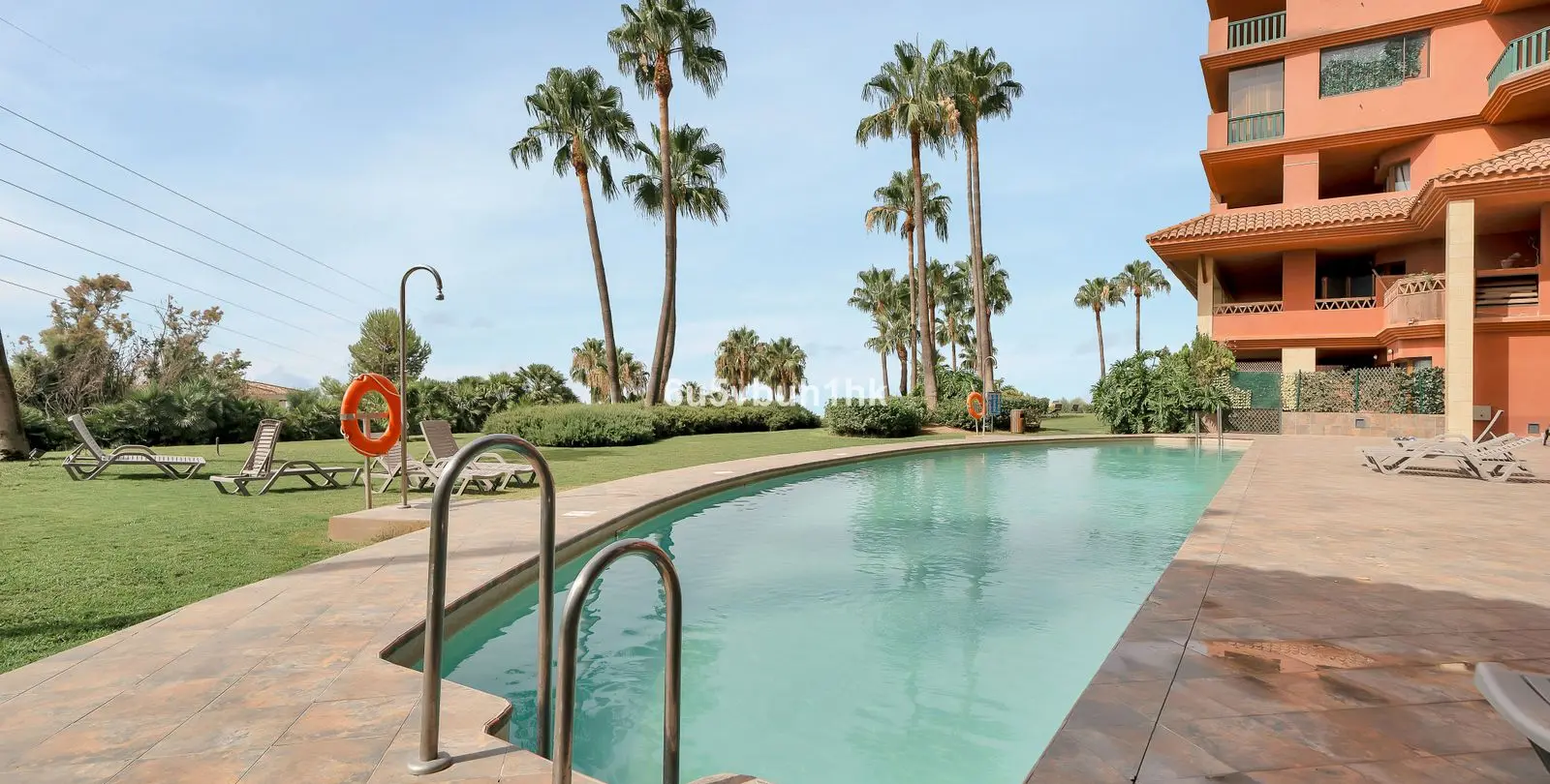 Sale of penthouse in Benalmadena 16