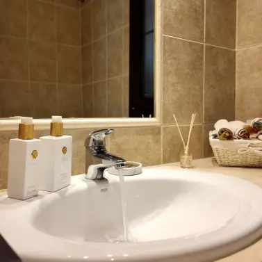 Sale of ground floor apartment in Estepona