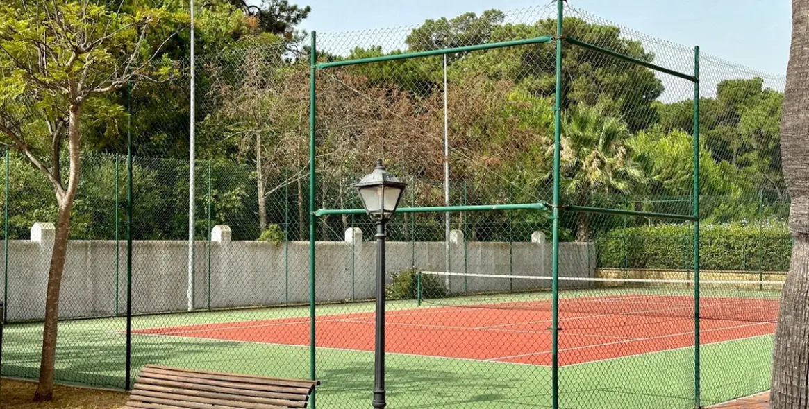 Sale of ground floor apartment in Estepona 22