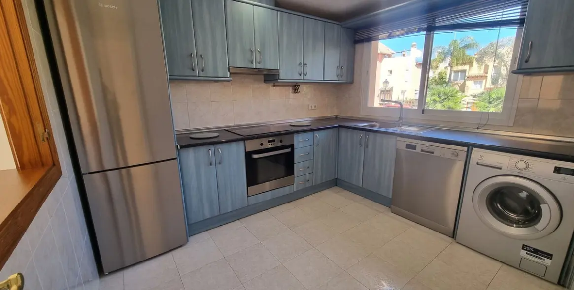 Продажа таунхауса в Nueva Andalucía 6