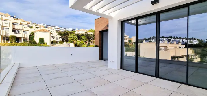 Sale of duplex in Artola 1