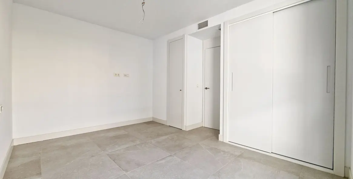 Продажа двухуровневых апартаментов в Artola 12